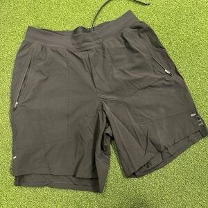 Men’s lululemon License To Train Linerless Short 7”
